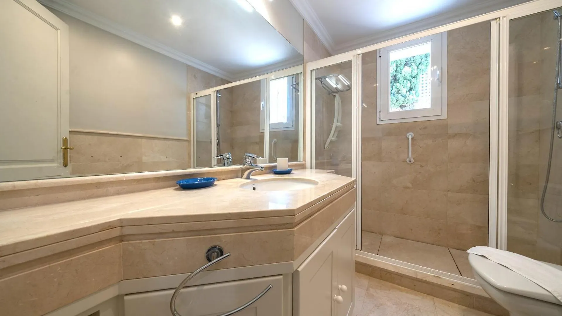 Xpce Artola Playa - Villa De Lujo Con Pista De Padel Privada Y Piscina Marbella Spanien