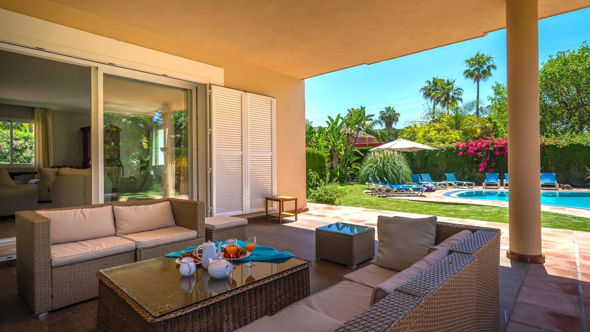 Xpce Artola Playa - Villa De Lujo Con Pista De Padel Privada Y Piscina Marbella