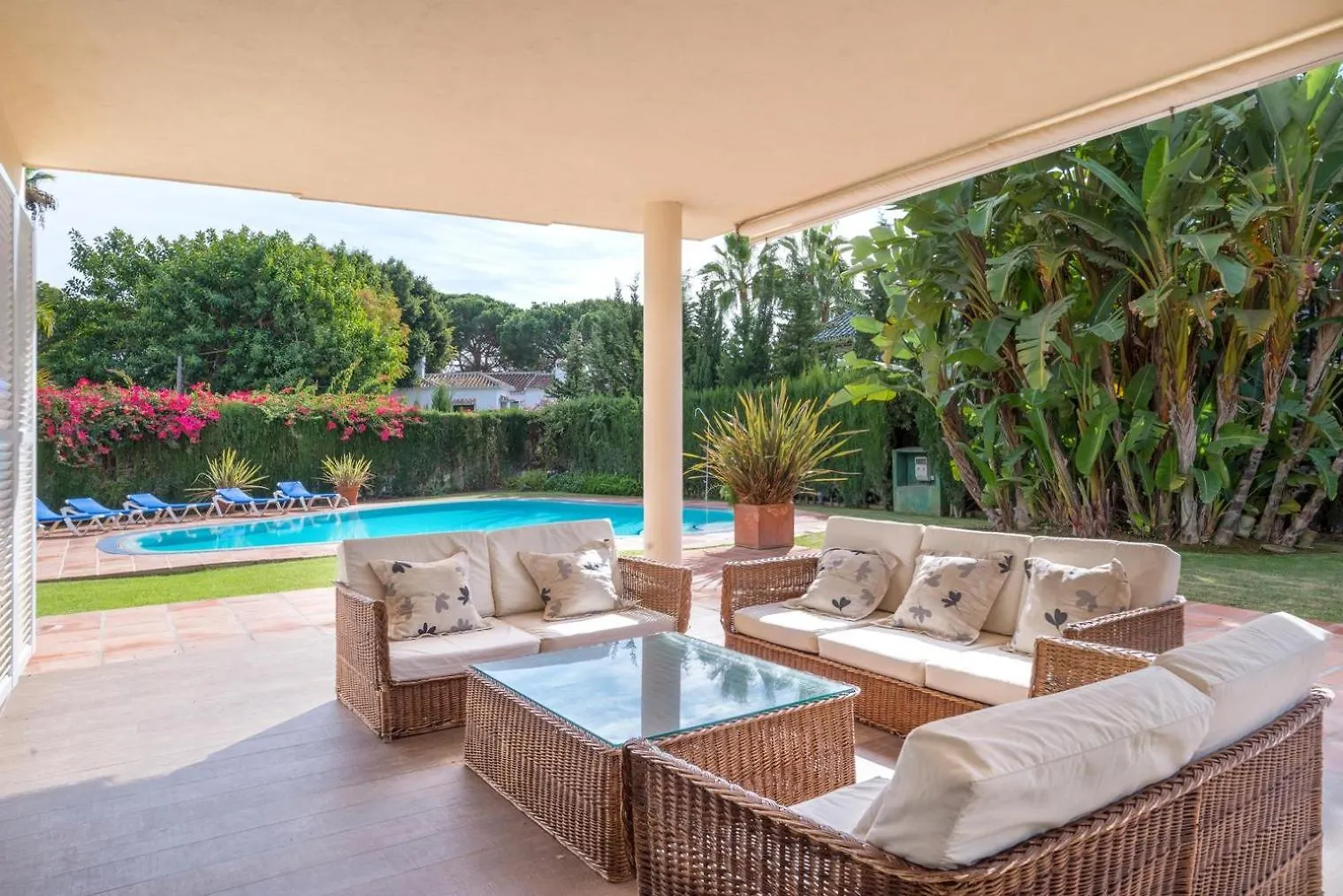 Xpce Artola Playa - Villa De Lujo Con Pista De Padel Privada Y Piscina Marbella
