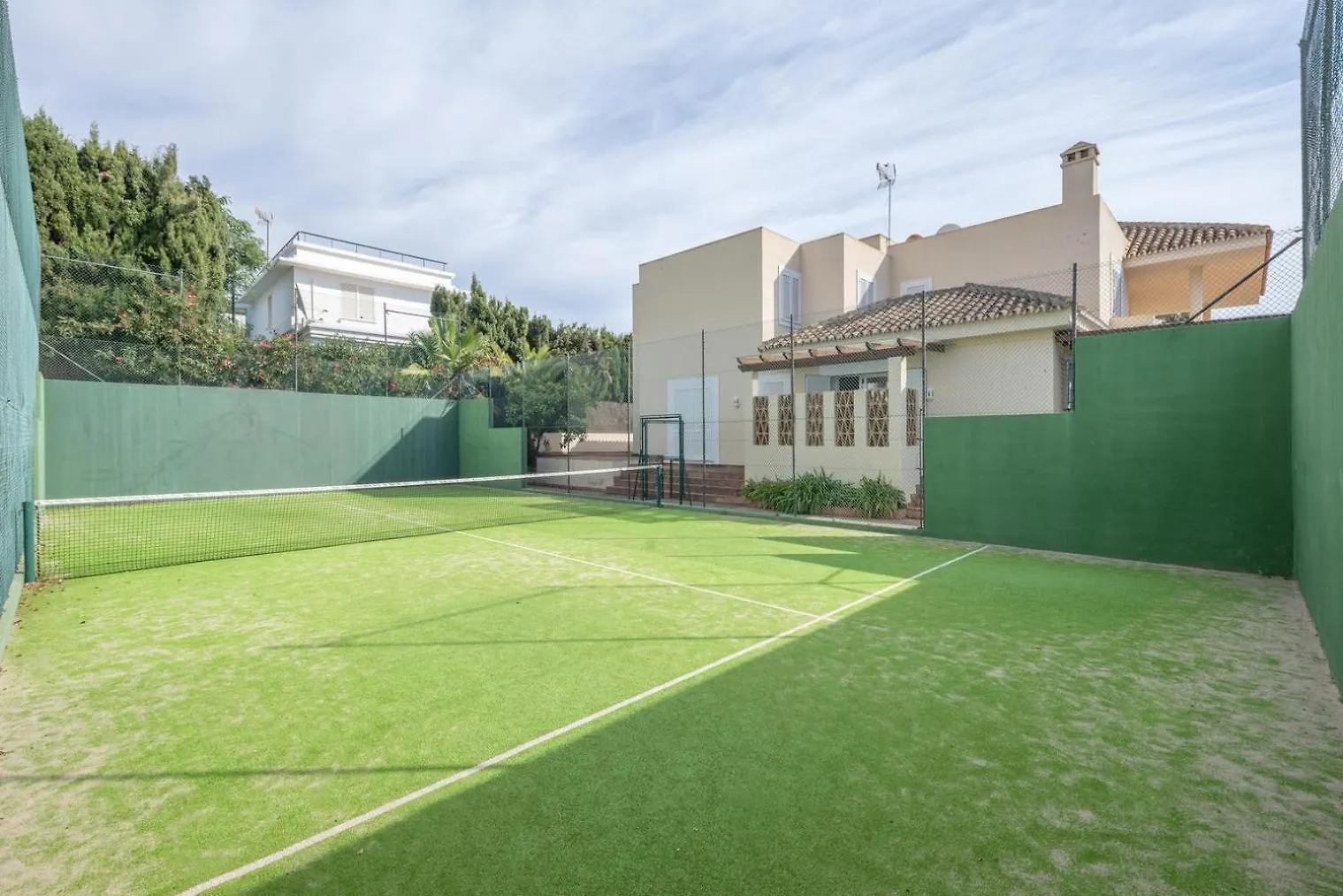 Xpce Artola Playa - Villa De Lujo Con Pista De Padel Privada Y Piscina Marbella 0*,