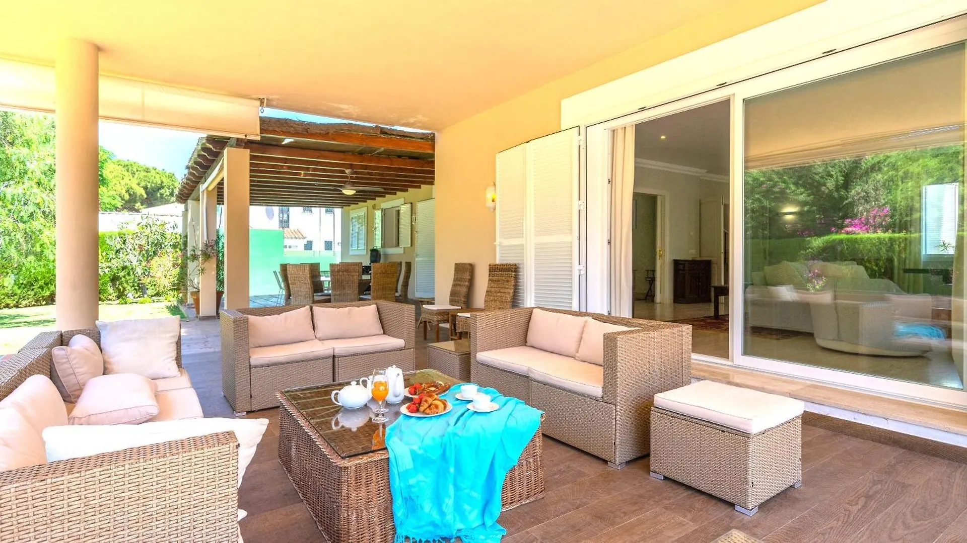 Xpce Artola Playa - Villa De Lujo Con Pista De Padel Privada Y Piscina Marbella