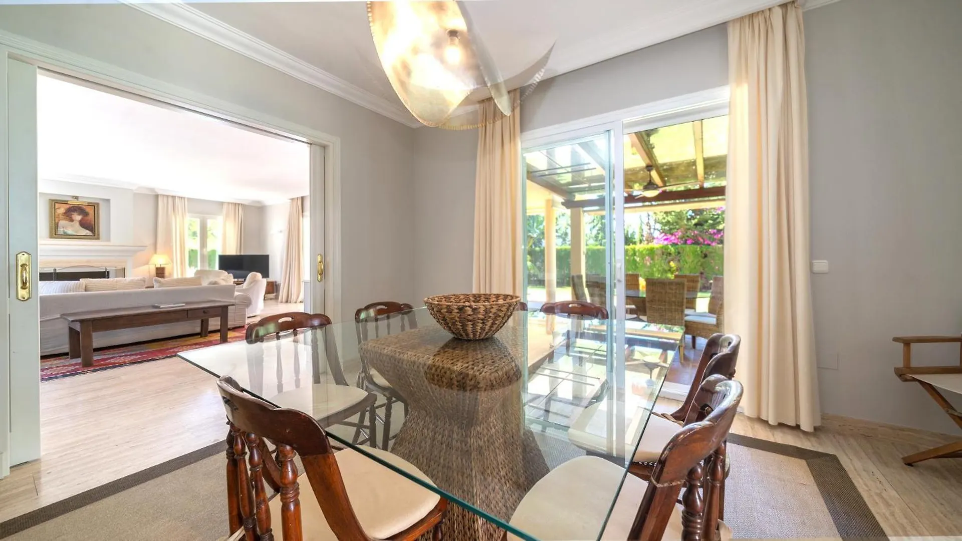 Xpce Artola Playa - Villa De Lujo Con Pista De Padel Privada Y Piscina Marbella